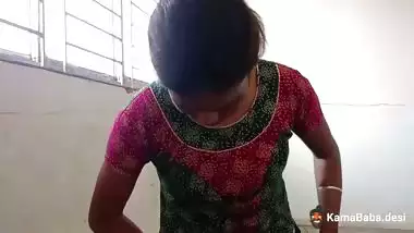 Perverted Jija fucks his innocent Sali’s cunt in desi sex