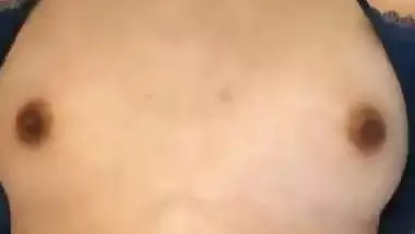 Kinky facial cumshot in desi sex video