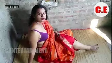 Desi village aunty hot photoshoot