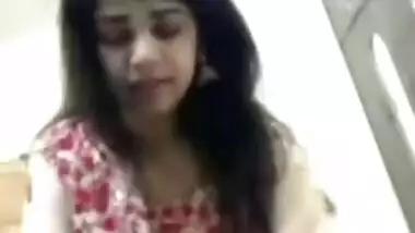 Desi cute bhabi sexy boobs