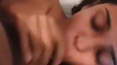 Lover cum profusely after his hot GF’s desi blowjob