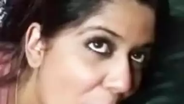 sir Lankan Hot Sexy girl blowjob