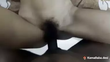 Hindi chuda chudi of a guy fucking his GF’s hairy pussy