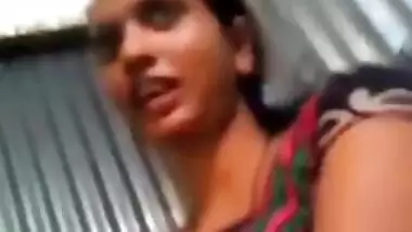 Xxxvrbp - Shy desi gf kissing playing with her boyfriend s dick indian sex video