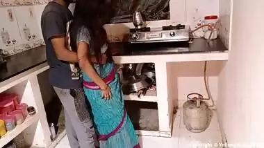 lucknow couple kitchen sex