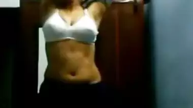 HORNY SHY LANKAN GF STRIPING OFF