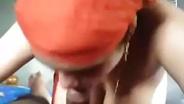 Famous girl giving blowjob