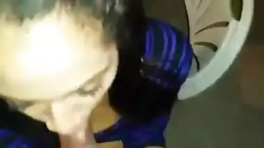 Hyderabad Girlfriend Giving An Outstanding Oral sex To Her College Lover