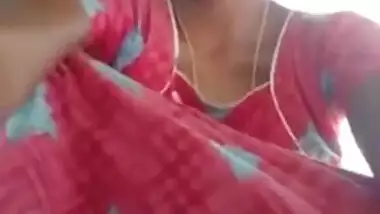 Telugu Bhabhi Showing Her Boobs and Pussy