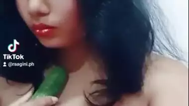 Sexy Girl Showing 2 Clips Part 2