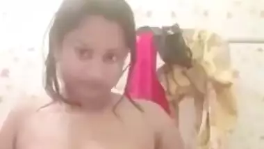 Bangladeshi Horny Girl Hard Pussy Fingering