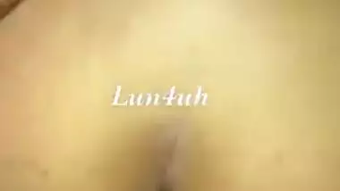 I fuck my punjabi amateur from behind she is...