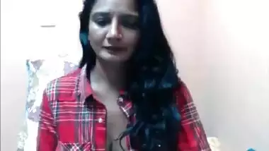 Indian Girl Moaning Very Hard And Fingering