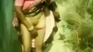 deai bhabhi outdoor mms