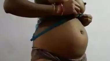 Pregnant Indian Wife Showing her Boobs