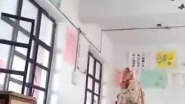 pak school headmaster doing sex with his young female teacher