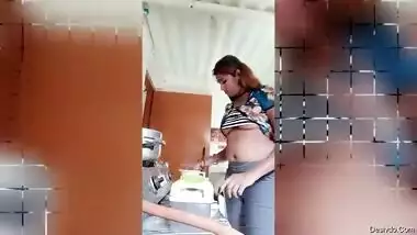 swathi naidu in kitchen and showing her nip slip