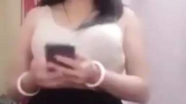 Sexy Bhabi Dance