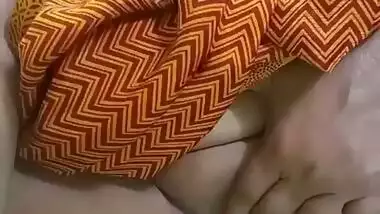 Desi bhabi fingering selfie cam video 2