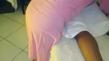 Massagem Desi com lutador famoso Pit Bull Porn