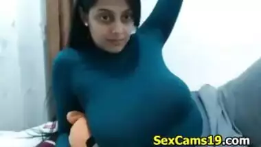 Desi Big Tits MILF Cam Show