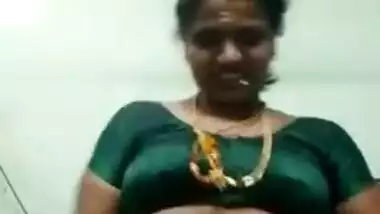 Mallu housewife stripping