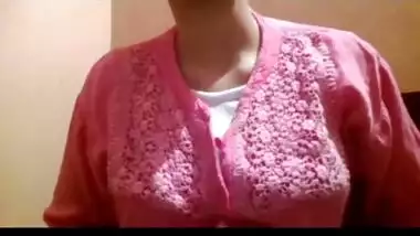 Desi Girl Anamika showing boobs on video call