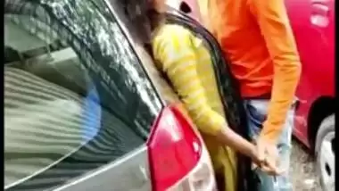 Girl caught making out with lover outdoor by car in Desi mms video