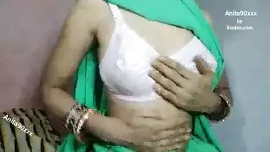 Indian anita bhabi ko jaberdasti uskey bhai ne chud me apna land dal chudai  ker dali with indian desi video and audio indian sex video
