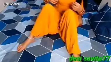 Desi Punjabi Dressed Bhabi Having Sex