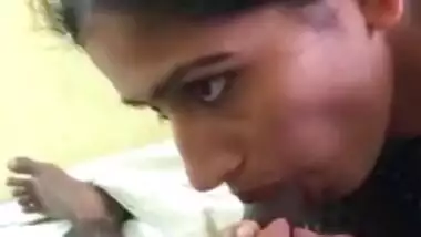 Lewd Desi college girls hawt dick sucking movie