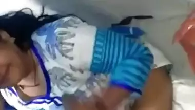 Desi Bhabhi Giving Handjob