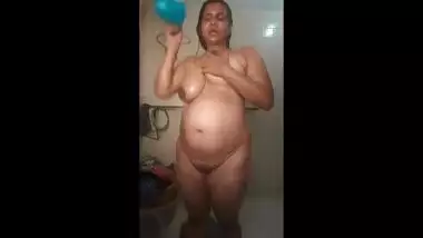 desi mature mom