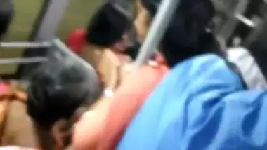 Chennai Bus Gropings - 05 - Beauty vs Beast