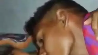 380px x 214px - Desi indian lover kissing and romance indian sex video