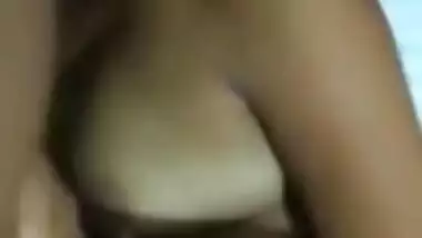 Desi Girl Sucking Dick