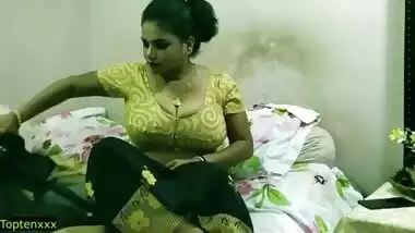 Indian collage boy secret sex with beautiful tamil bhabhi!! Best sex at saree going viral