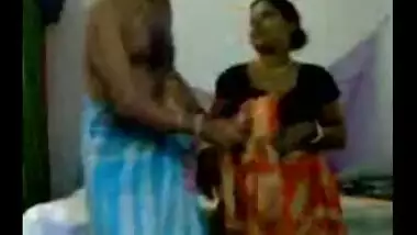 Indian Village Aunty Fucking With Peon