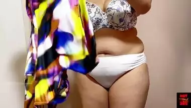 Bpxxx Ghode - Trying out with my new bra and panty indian sex video