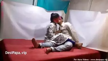 Indian Devar Bhabhi Romantic Chudai In Hotel Homemade With Dirty Hindi Chat