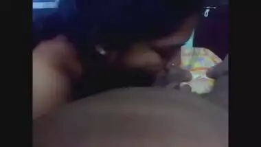 Older Bangla shlong engulfing aunty in excited mood