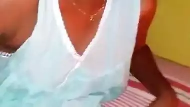 Bfxxxcxx Hoirse Girl - Bharpur sex indian sex videos on Xxxindiansporn.com