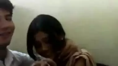 Mumbai College Girl Kissing - Movies.