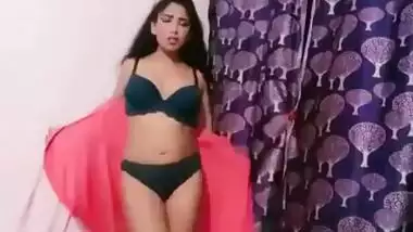 Sharanyajit Kaur Stripping Nãked on Tango