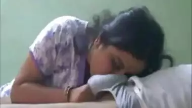 Punjabi bhabhi ne pardosi ka Lund Chooskar Maal piya