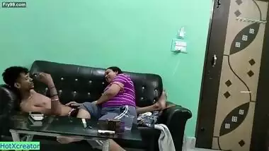 Indian hot aunty amazing XXX sex! Hindi aunty uncut sex video