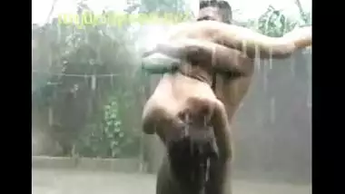 Awesome outdoor fucking scene in rain