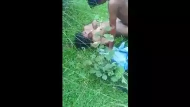 Desi lover outdoor caught