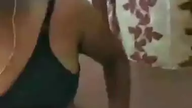 Tamil Bhabi Nude Play with Lovr