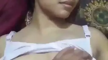 Kolhapuri stepsibling’s intense chudai in Marathi sex MMS